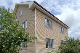 12827.Предлагаем к продаже коттедж с гаражом в 5 минутах от центра Артема