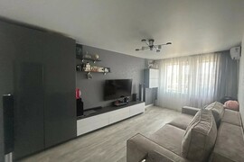 Предлагаем к продаже 2 х комнатную квартиру с ремонтом
