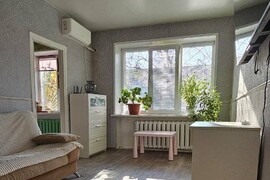 13254   Предлагаем к продаже трехкомнатную квартиру.район автовокзала .