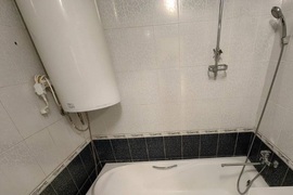 Продается светлая 1-комнатная квартира 33.2 м² в теплом панельном доме на 2 этаже 5 ти этажного здания. Район Хлебозавод