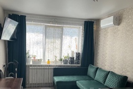        13966   Продаю Двух комнатную квартиру в п.Новый Надежденский район